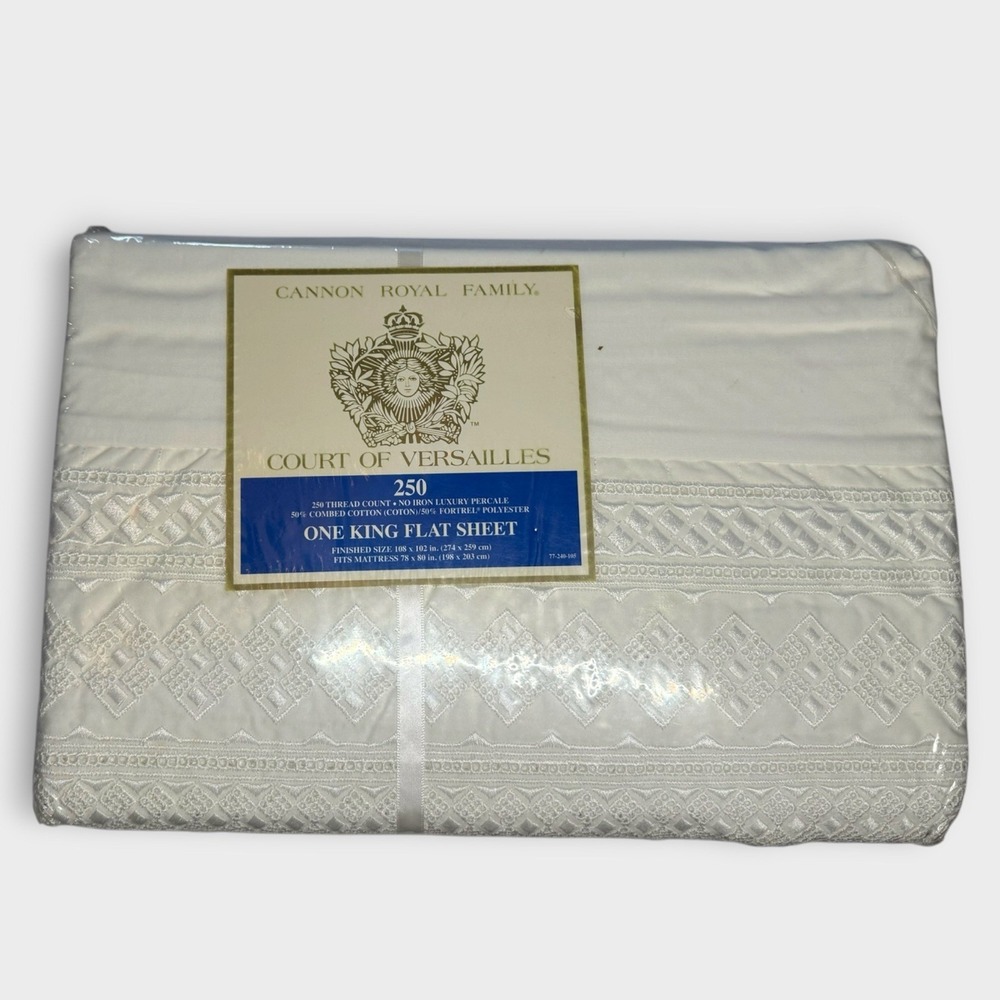 Vintage NEW Cannon Royal Family‎ Court of Versailles White King Flat Sheet USA